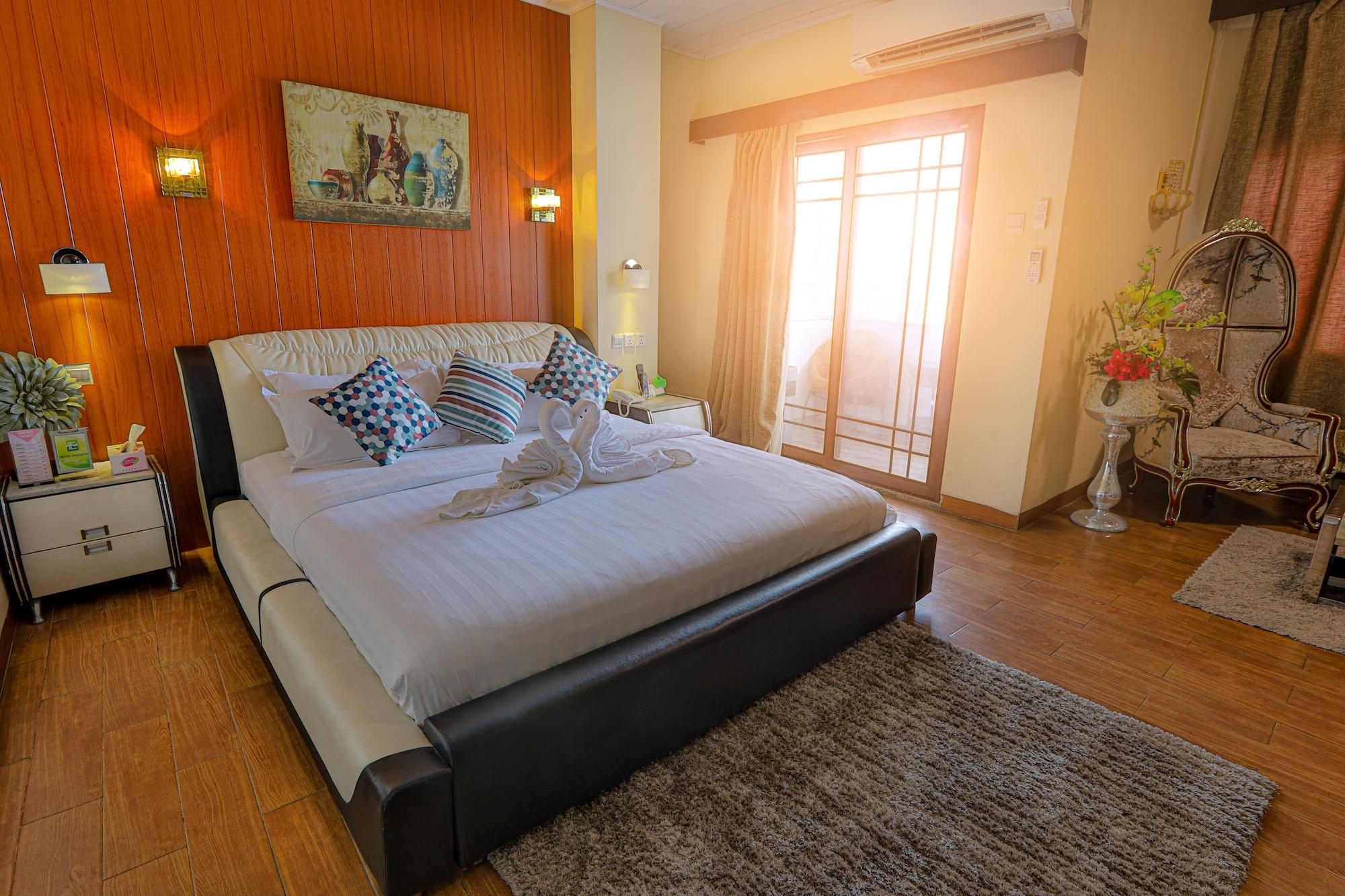 Dumaguete City Hotel Essencia מראה חיצוני תמונה