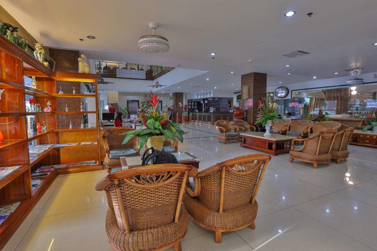 Dumaguete City Hotel Essencia מראה חיצוני תמונה